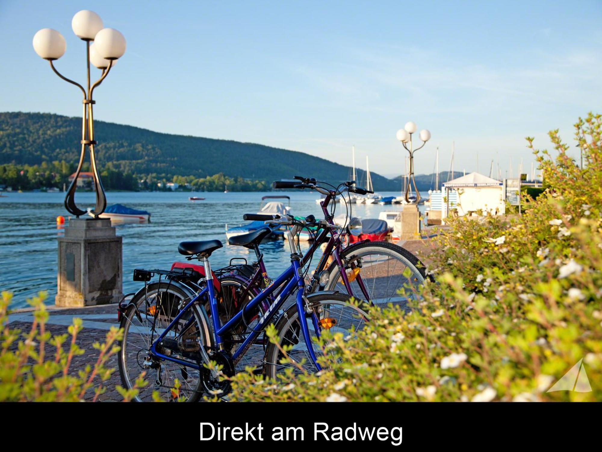 Hotel-Restaurant "Veldener Traumschiff" Direkt Am See In 2Min Im Zentrum Velden am Wörthersee Eksteriør billede