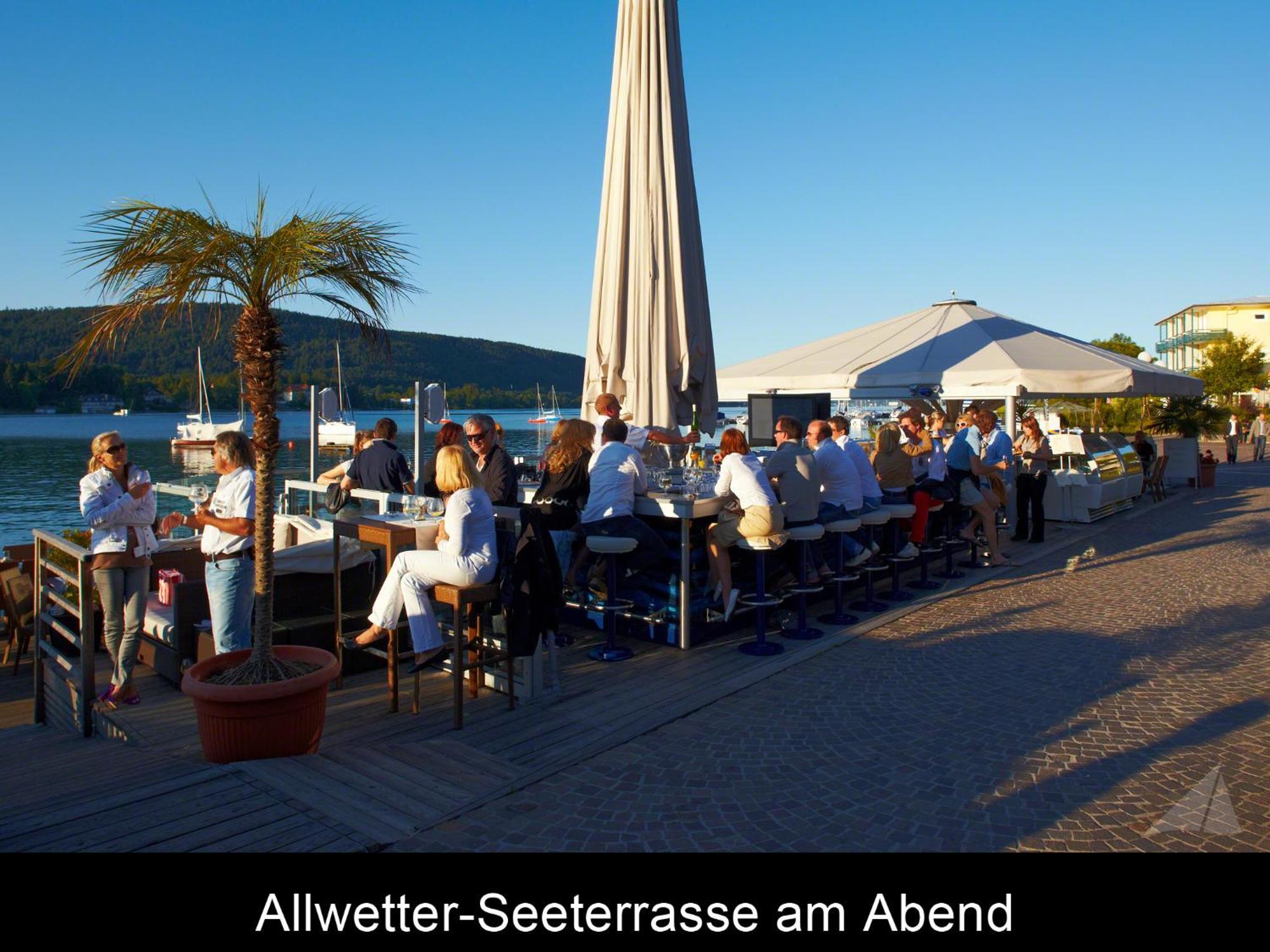 Hotel-Restaurant "Veldener Traumschiff" Direkt Am See In 2Min Im Zentrum Velden am Wörthersee Eksteriør billede