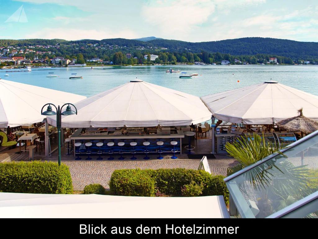 Hotel-Restaurant "Veldener Traumschiff" Direkt Am See In 2Min Im Zentrum Velden am Wörthersee Eksteriør billede