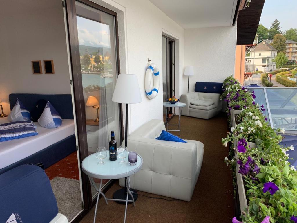 Hotel-Restaurant "Veldener Traumschiff" Direkt Am See In 2Min Im Zentrum Velden am Wörthersee Eksteriør billede