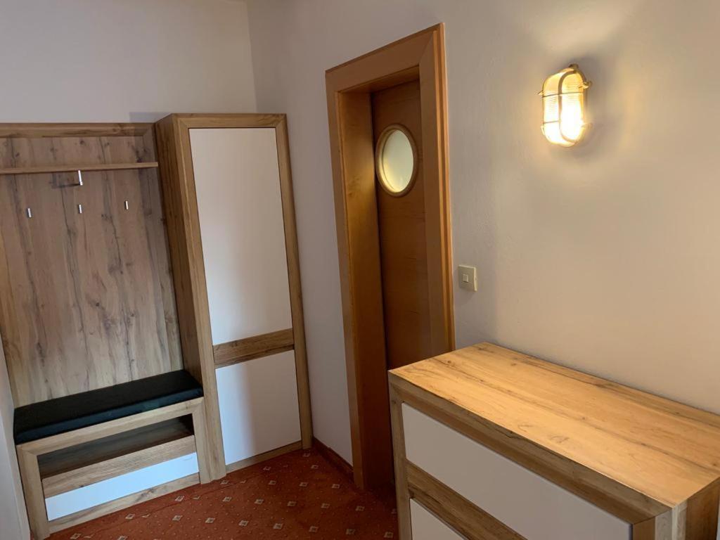 Hotel-Restaurant "Veldener Traumschiff" Direkt Am See In 2Min Im Zentrum Velden am Wörthersee Eksteriør billede